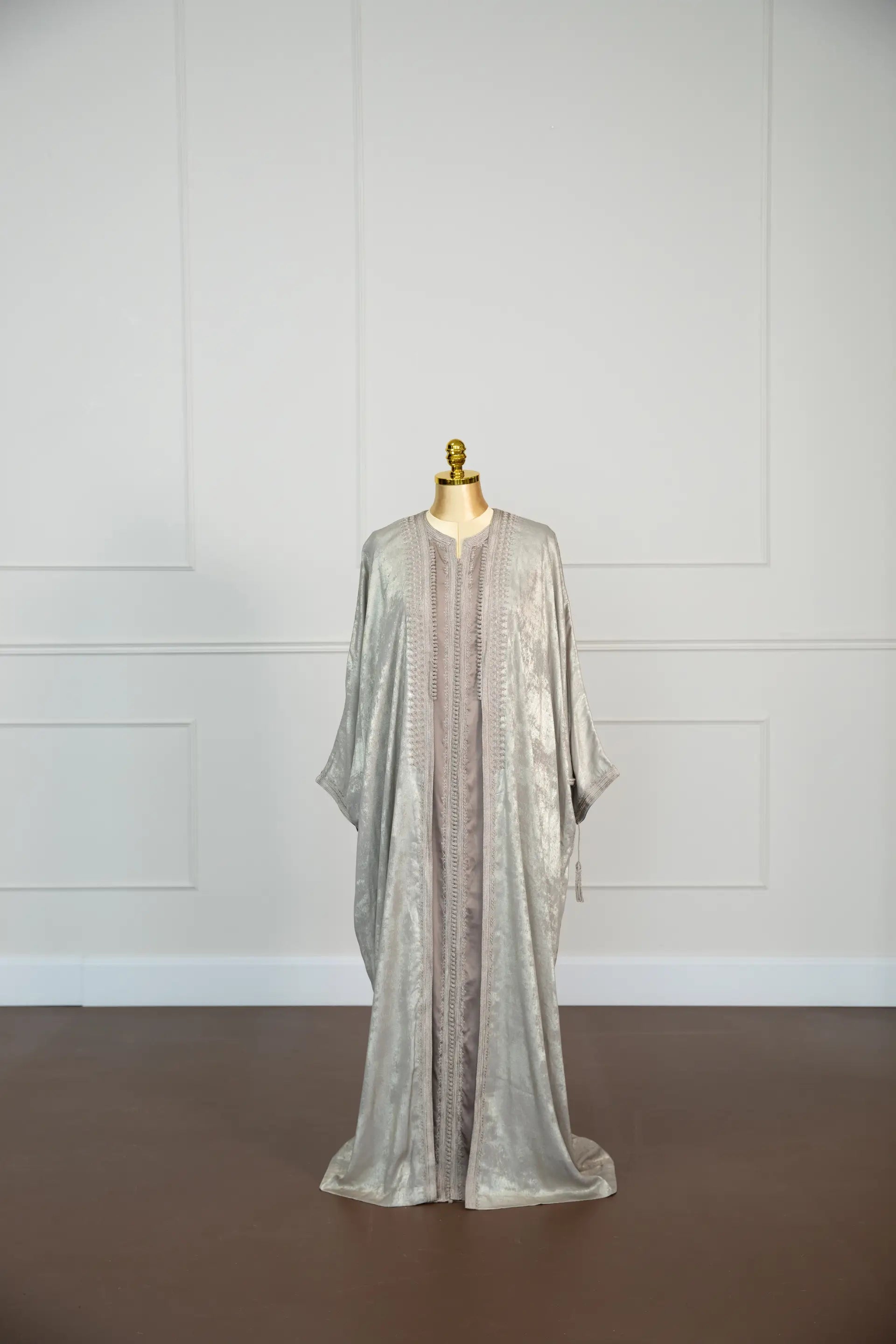 Nélaya Signature Dress — Champagne Gold